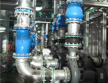 在預埋橡膠接頭時需要考慮的因素是什么