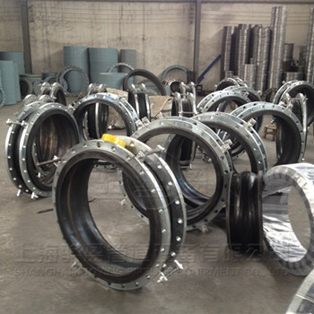 橡膠接頭的質保期是多久，他的使用年限又是多久